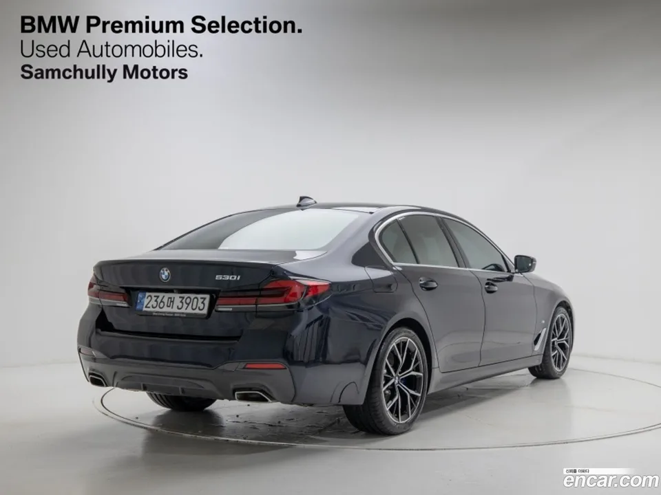 BMW 5 Series 530i M 2022 — миниатюра 4