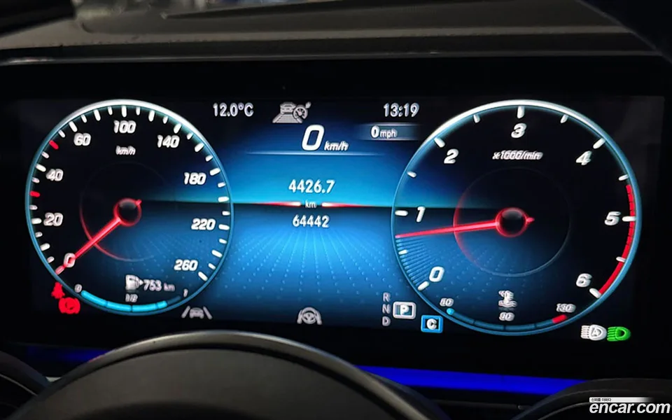 Mercedes-Benz GLE-Class GLE400d 4MATIC 2023 — миниатюра 2