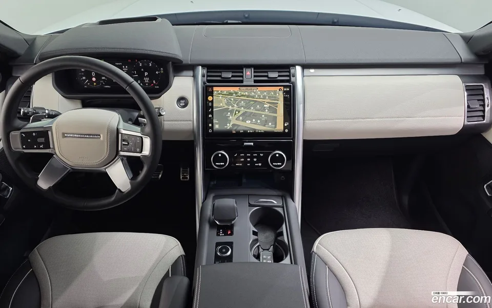 Land Rover Discovery D300 HSE 2024 — миниатюра 3