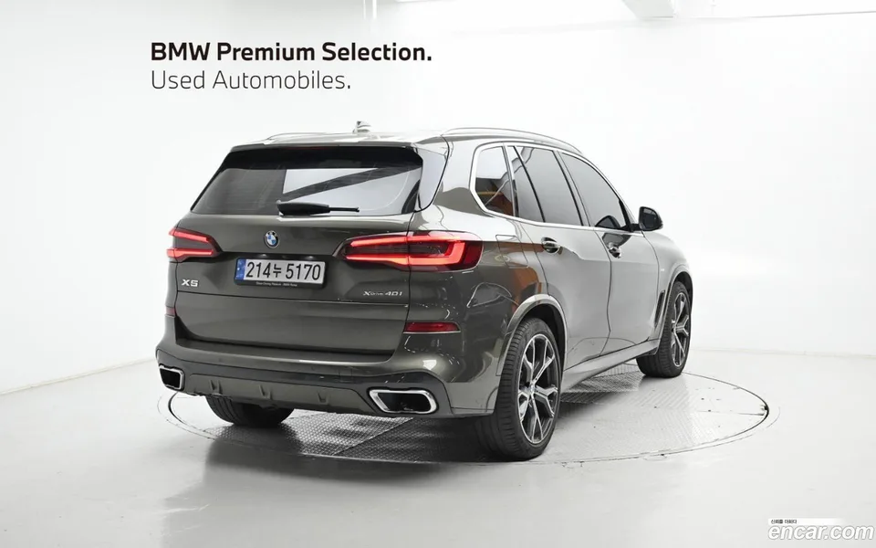 BMW X5 xDrive 40i M 2022 — миниатюра 2