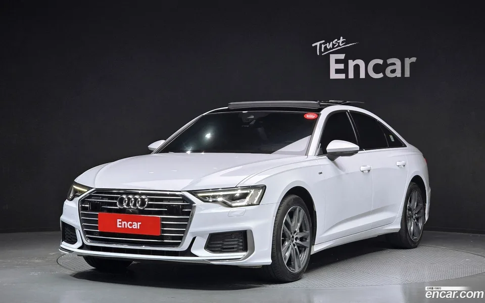 Audi A6 45 TFSI 2022 — фото 1, купить с доставкой в Москву