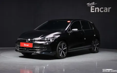 Volkswagen Golf 2025 купить в Москве