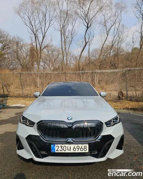 BMW 5 Series (G60) 2024 купить в Москве