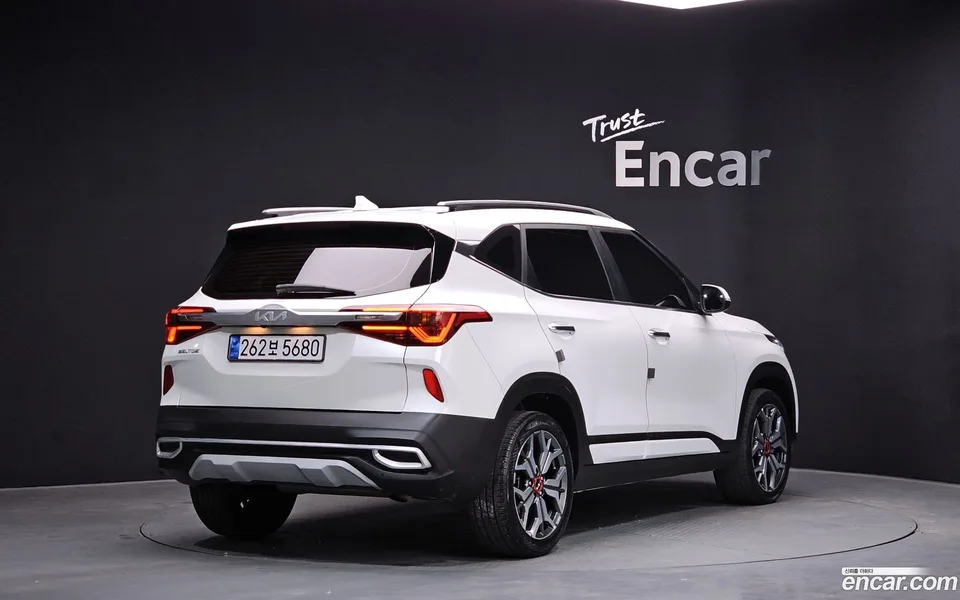 Kia Seltos 1.6 2WD 2022 — миниатюра 2
