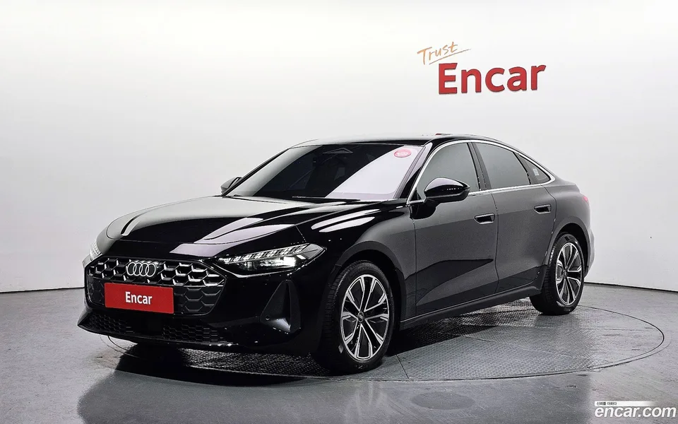 Audi A5 (B10) 40 TFSI 2025 — фото 1, купить с доставкой в Москву