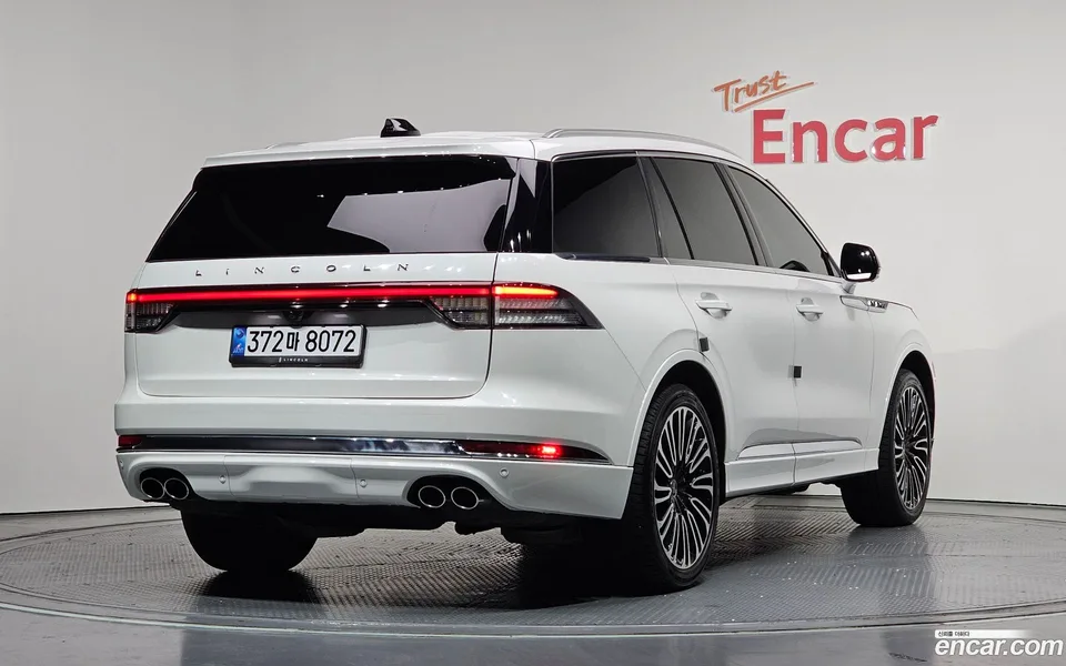 Lincoln Aviator 3.0 AWD 2025 — миниатюра 2