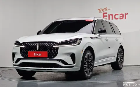 Lincoln Aviator 2025 buy in Moscow