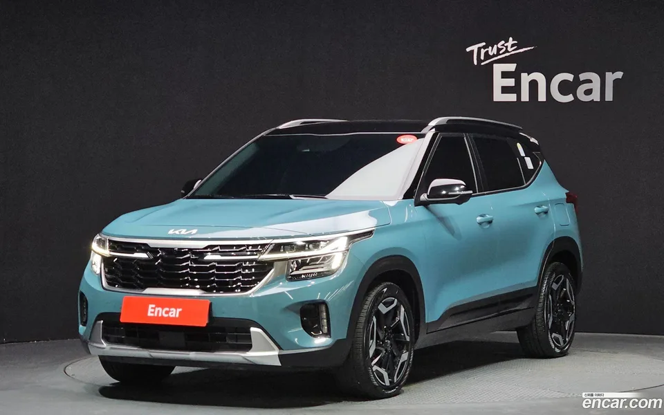Kia Seltos 1.6 2WD 2024 — фото 1, купить с доставкой в Москву