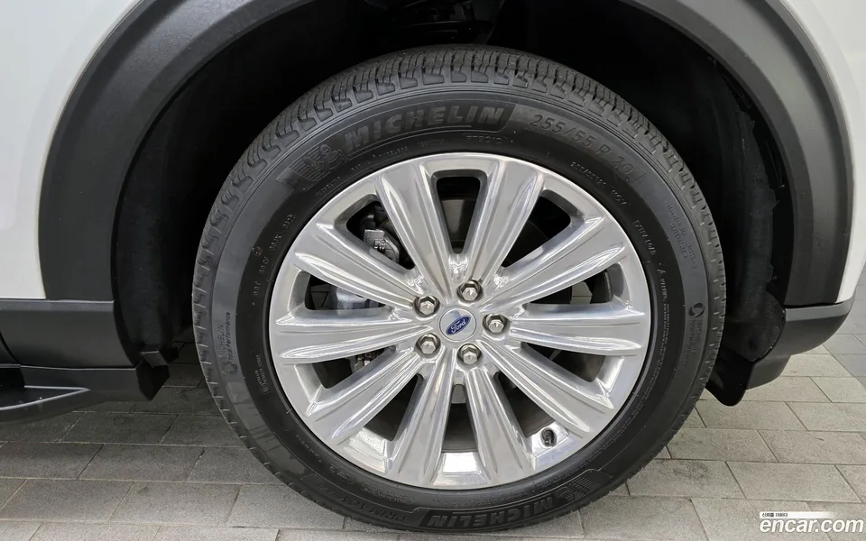 Ford Explorer 3.3 2022 — миниатюра 5