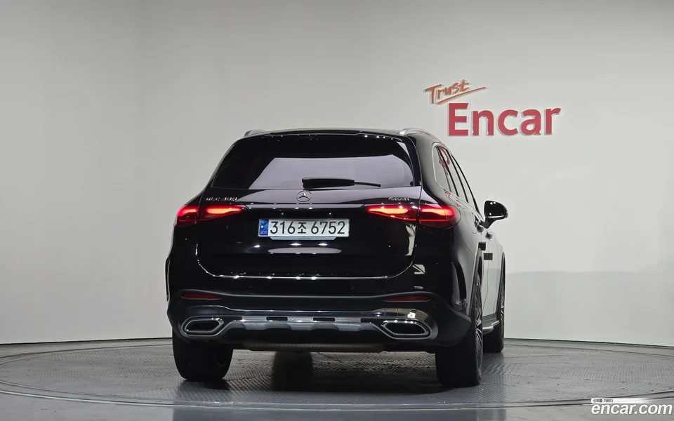 Mercedes-Benz GLC-Class GLC300 4MATIC AMG Line 2023 — миниатюра 4