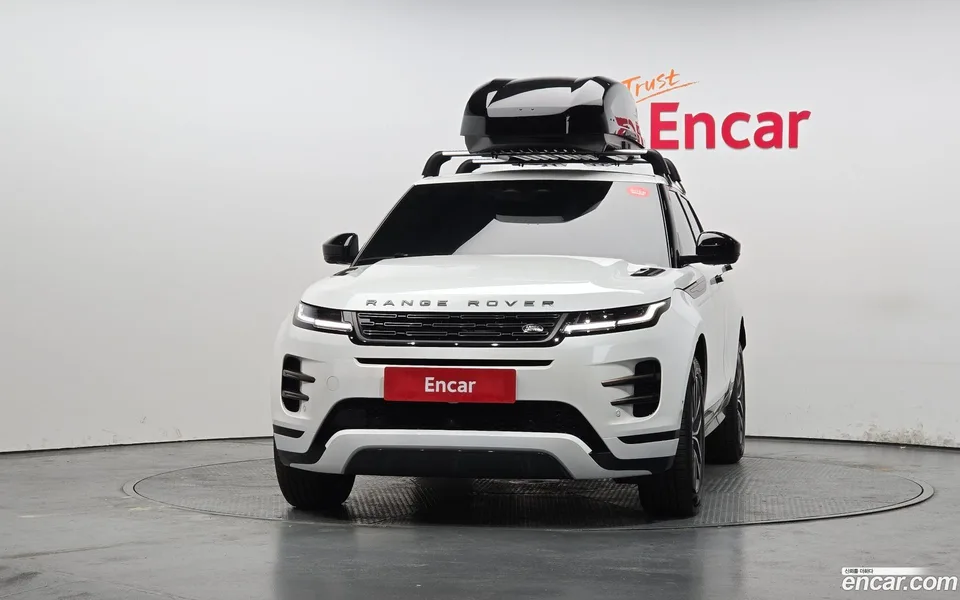 Land Rover Range Rover Evoque P250 SE 2024 — миниатюра 3