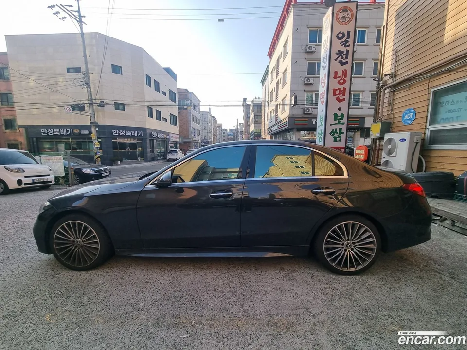 Mercedes-Benz C-Class C300 AMG Line 2022 — миниатюра 3
