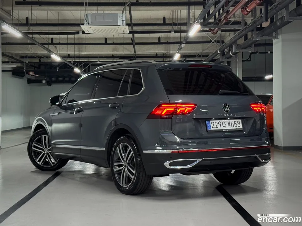 Volkswagen Tiguan 2.0 TDI 2024 — миниатюра 2
