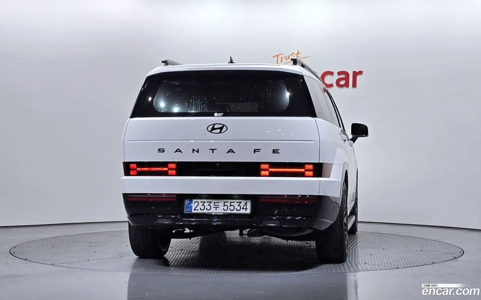 Hyundai Santa Fe HEV 1.6 2WD 2025 — миниатюра 4