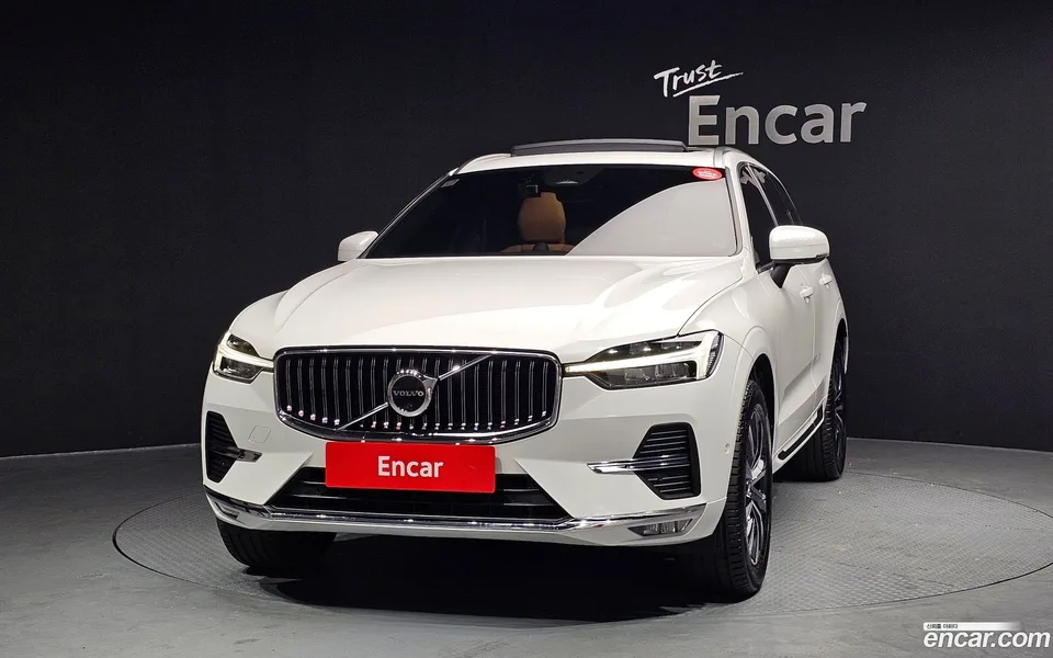 Volvo XC60 B5 2023 — миниатюра 3