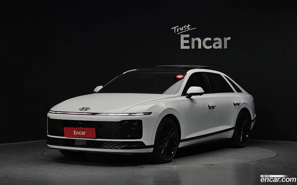 Hyundai Grandeur Hybrid 2023 — фото 1, купить с доставкой в Москву