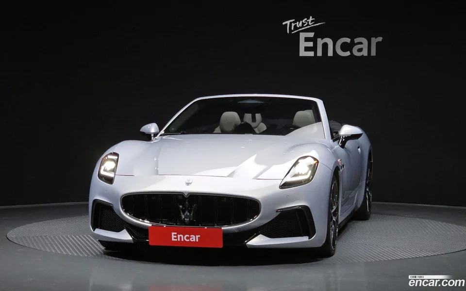 Maserati GranCabrio 3.0 V6 2024 — миниатюра 3