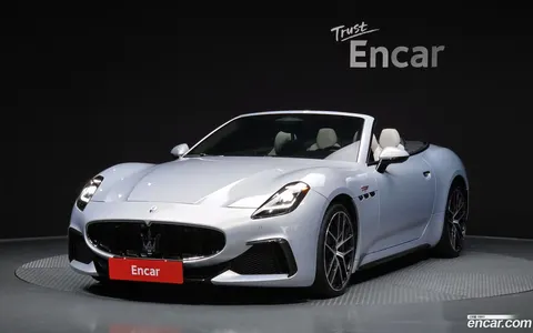Maserati GranCabrio 2024 купить в Москве