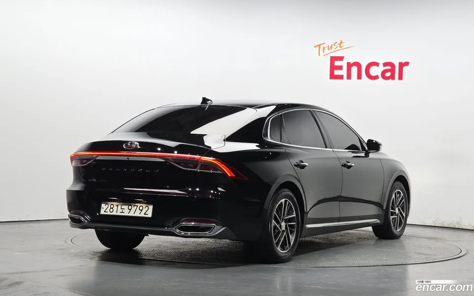 Hyundai Grandeur IG 3.0 LPi () 2022 — миниатюра 2