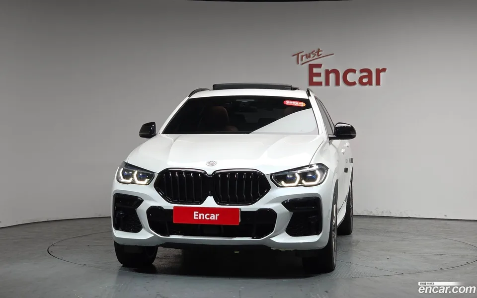 BMW X6 M50i 2023 — миниатюра 3