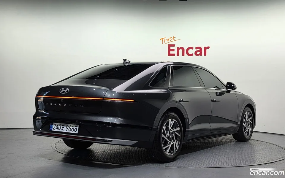 Hyundai Grandeur Hybrid 2025 — миниатюра 2