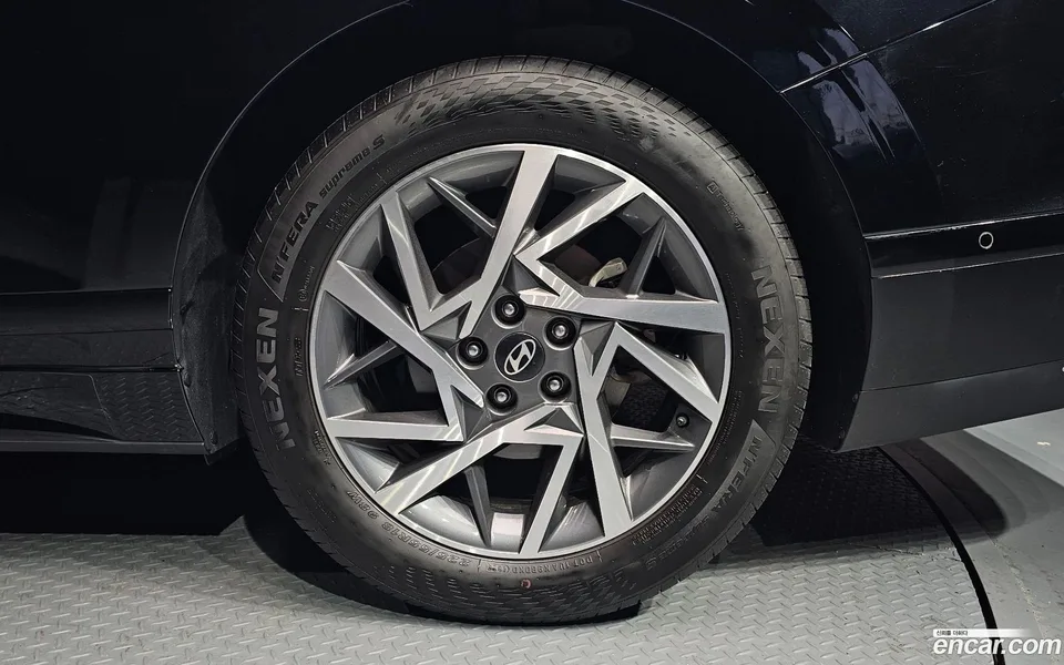 Hyundai Grandeur 2.5 2WD 2023 — миниатюра 5