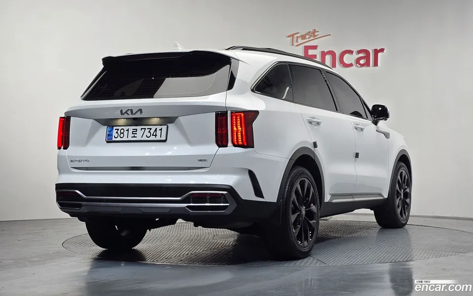 Kia Sorento 2.5T 4WD 2022 — миниатюра 2