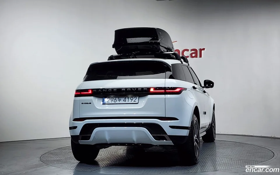 Land Rover Range Rover Evoque P250 SE 2024 — миниатюра 4