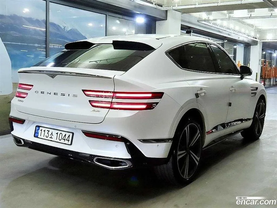 Genesis GV80 Coupe 2.5T AWD 2023 — миниатюра 4