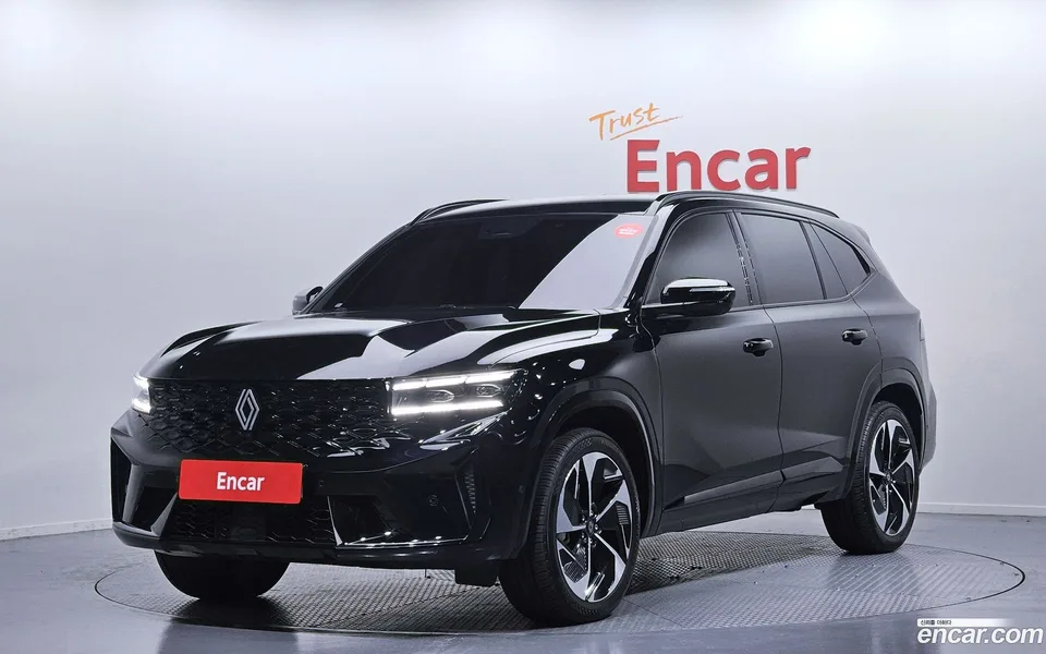 Renault Samsung Grand Koleos 1.5 E-TECH 2WD 2025 — фото 1, купить с доставкой в Москву