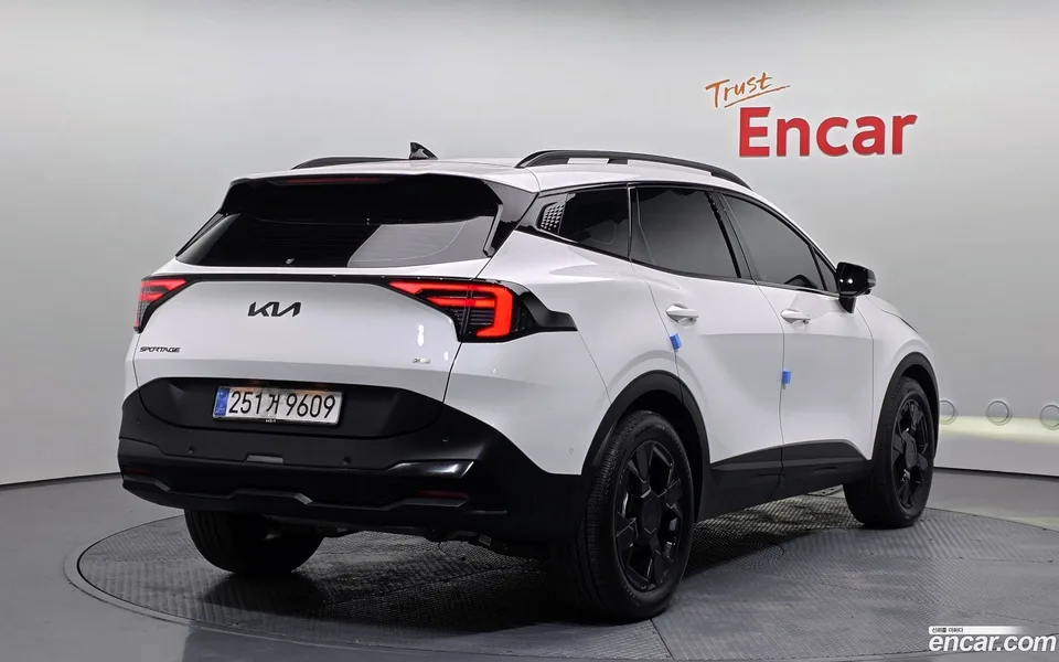 Kia Sportage Hybrid HEV 1.6 4WD 2025 — миниатюра 2