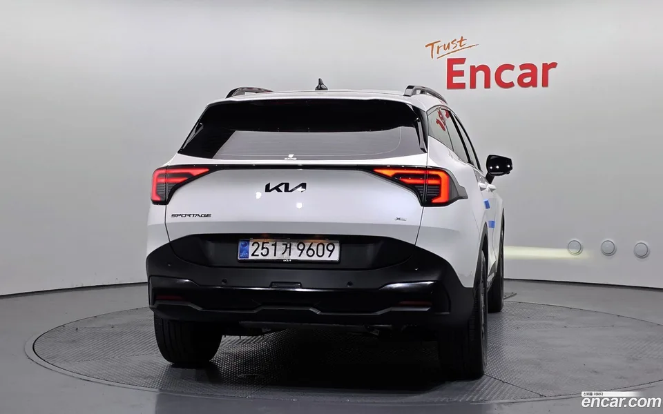 Kia Sportage Hybrid HEV 1.6 4WD 2025 — миниатюра 4