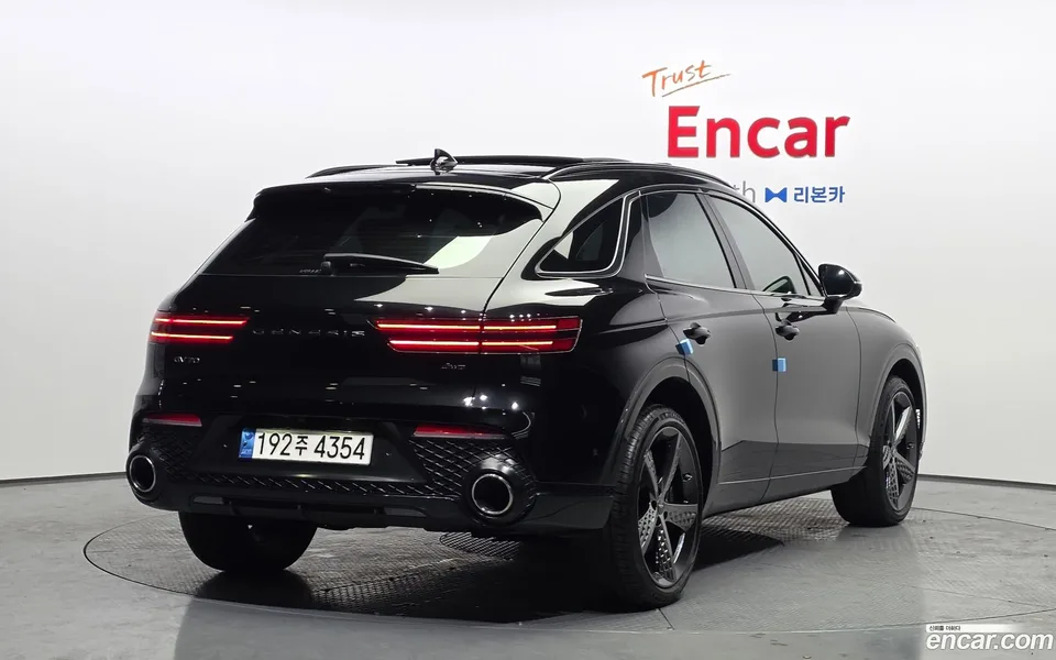 Genesis GV70 2.5T AWD 2023 — миниатюра 2