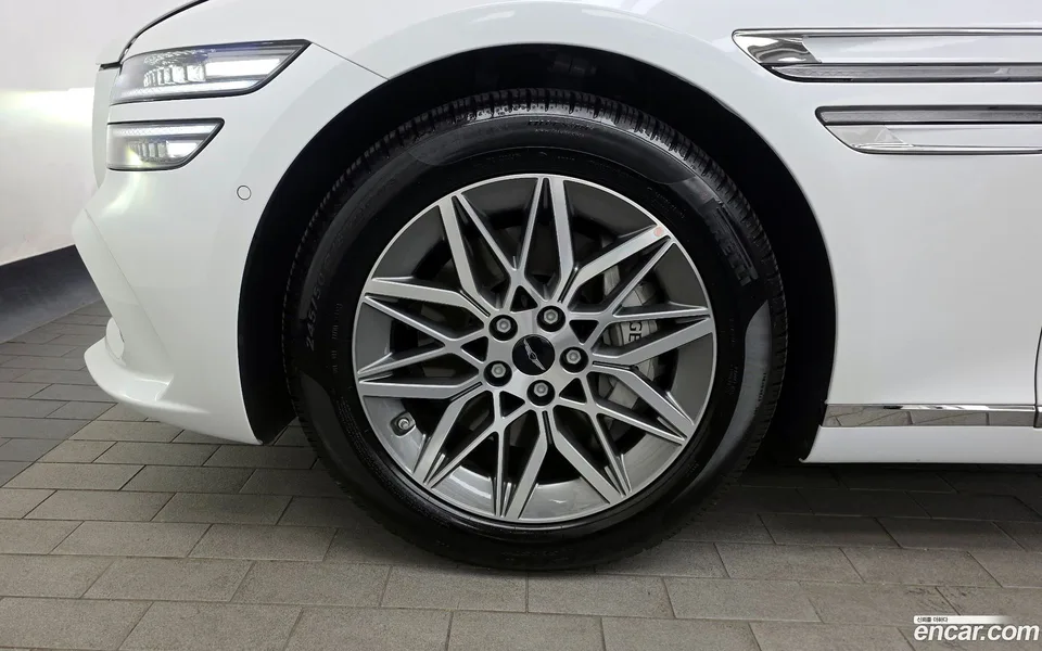 Genesis G80 2.5 2WD 2025 — миниатюра 5