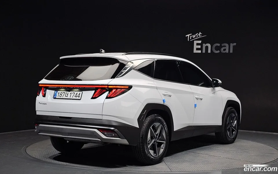 Hyundai Tucson Hybrid NX4 HEV 1.6 2WD 2024 — миниатюра 2