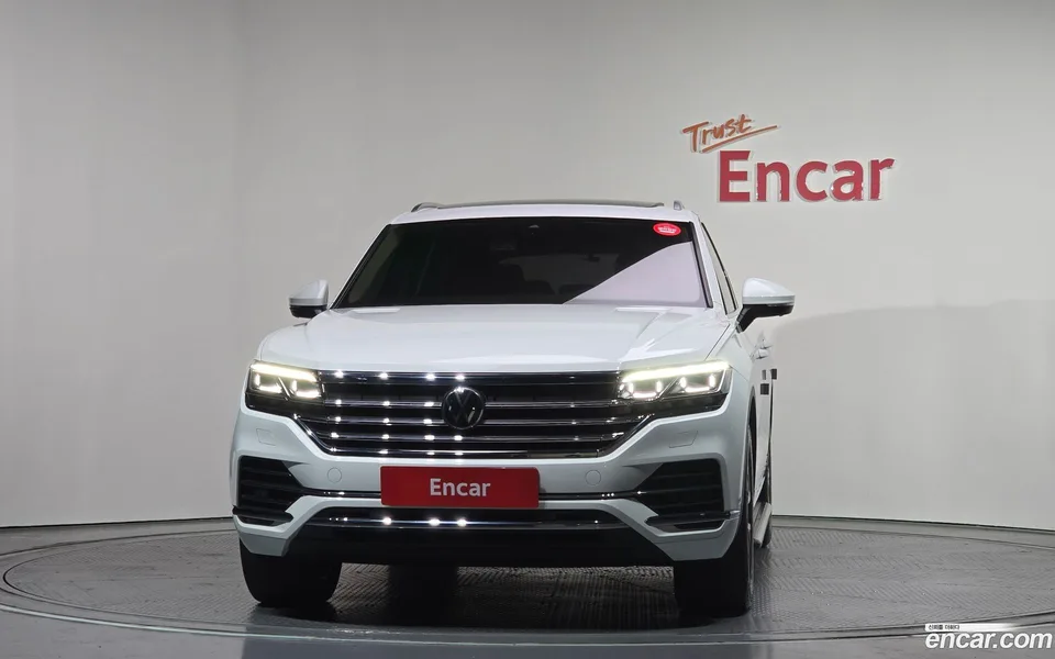 Volkswagen Touareg 3.0 TDI 2023 — миниатюра 3