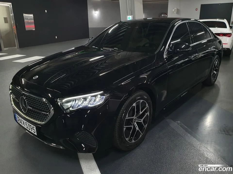 Mercedes-Benz E-Class E200 2025 — фото 1, купить с доставкой в Москву
