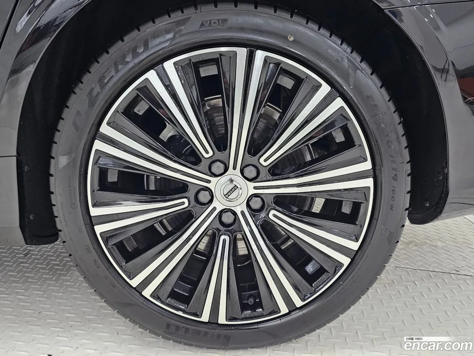 Volvo S90 B5 2024 — миниатюра 5