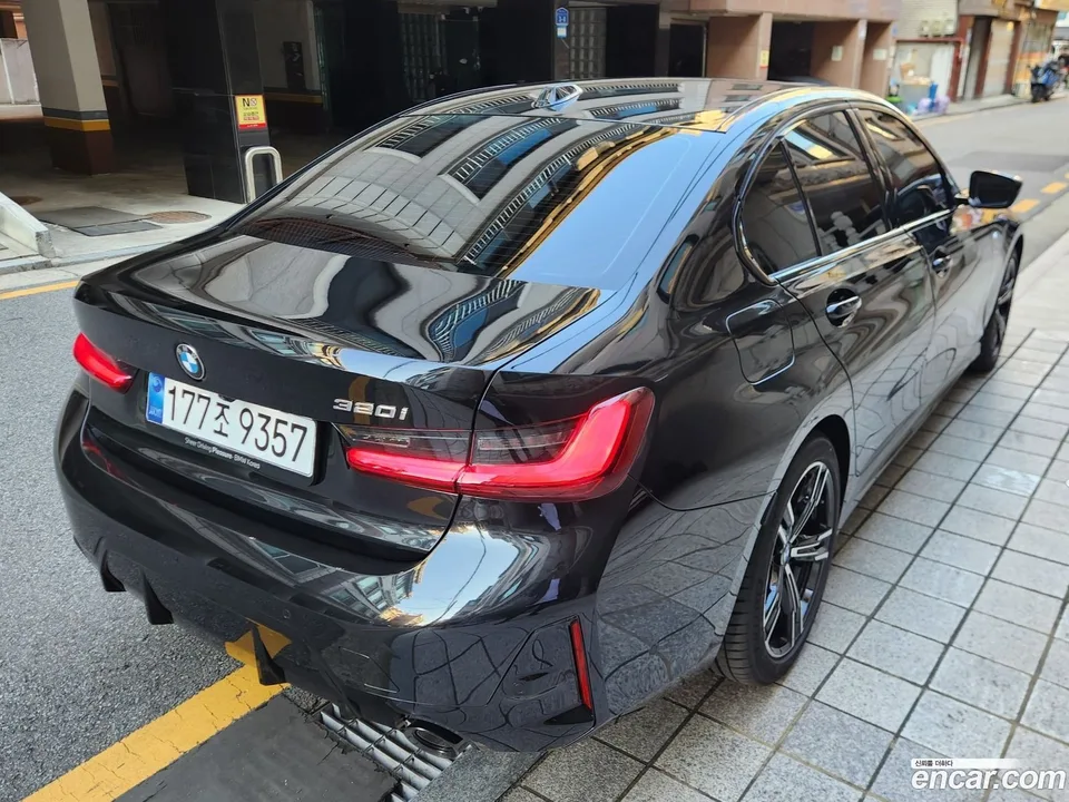 BMW 3 Series 320i M 2025 — миниатюра 2
