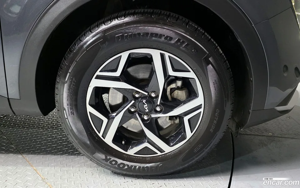 Kia Sportage 2.0 4WD 2023 — миниатюра 5