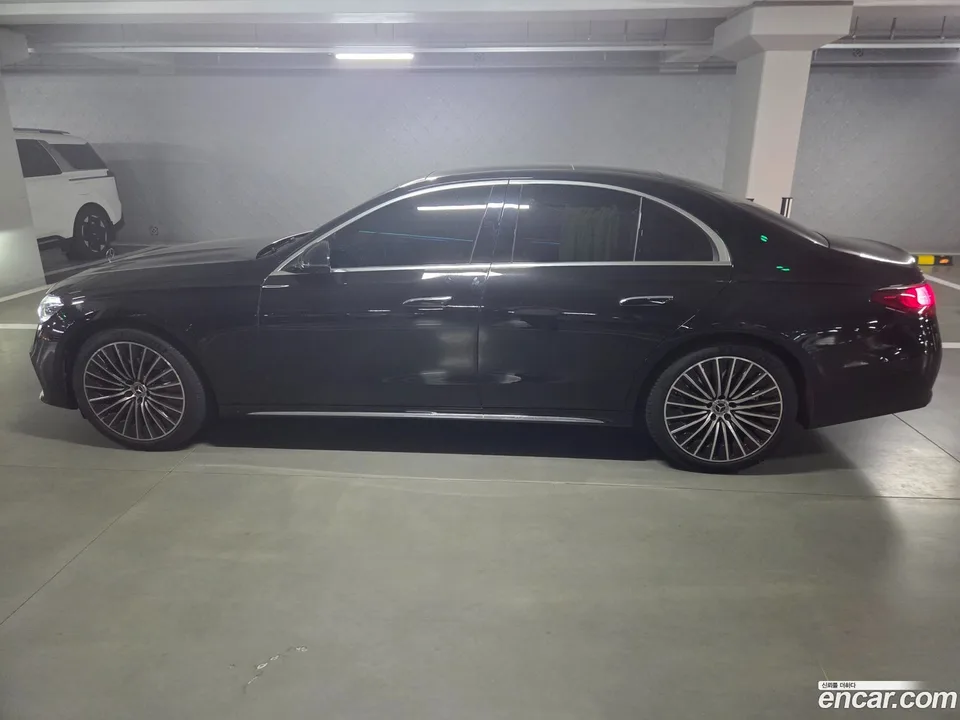 Mercedes-Benz E-Class E450 4MATIC 2025 — миниатюра 2