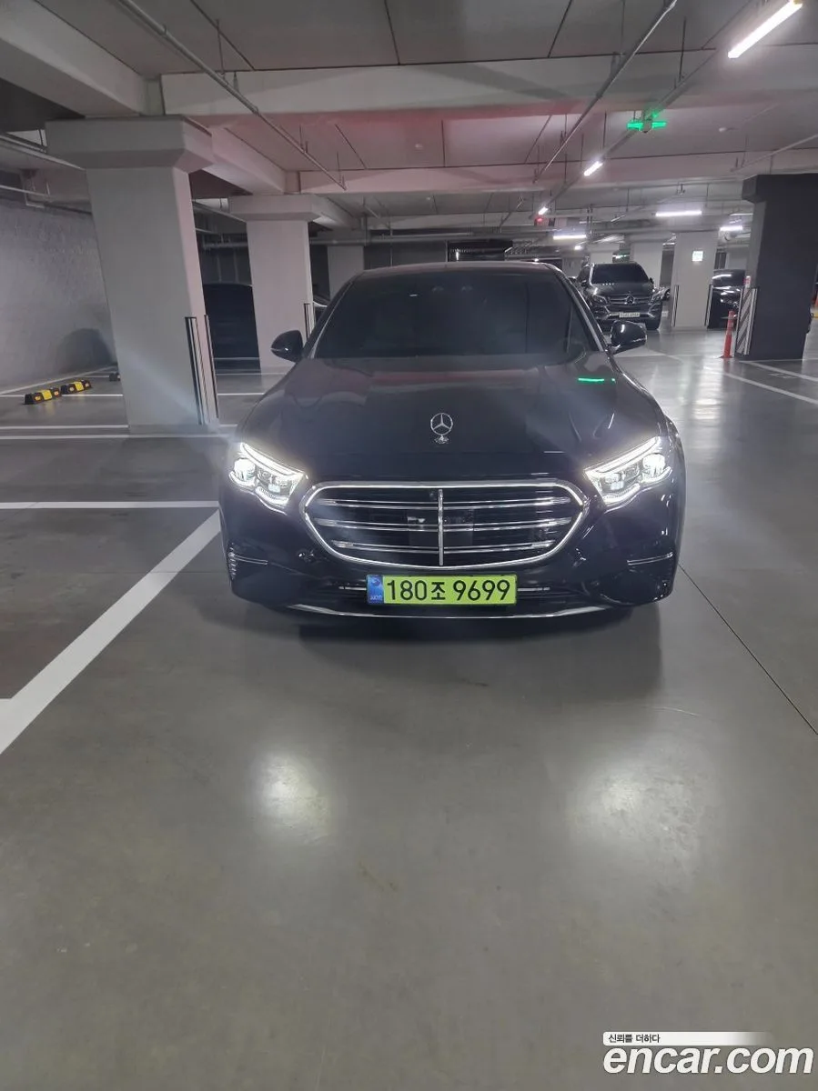 Mercedes-Benz E-Class E450 4MATIC 2025 — миниатюра 3