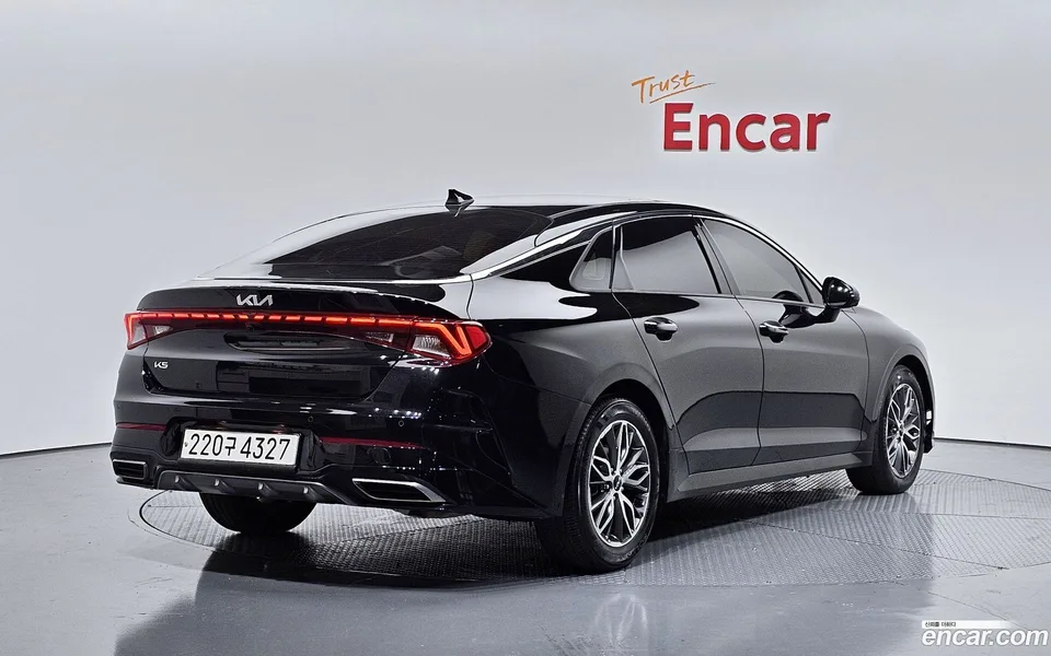 Kia K 5 2.0 2022 — миниатюра 2