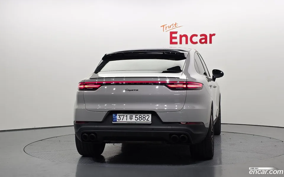 Porsche Cayenne 3.0 2023 — миниатюра 4