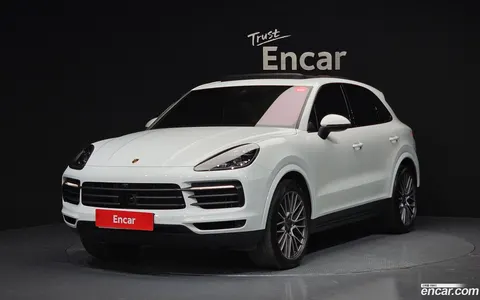 Porsche Cayenne 2023 купить в Москве