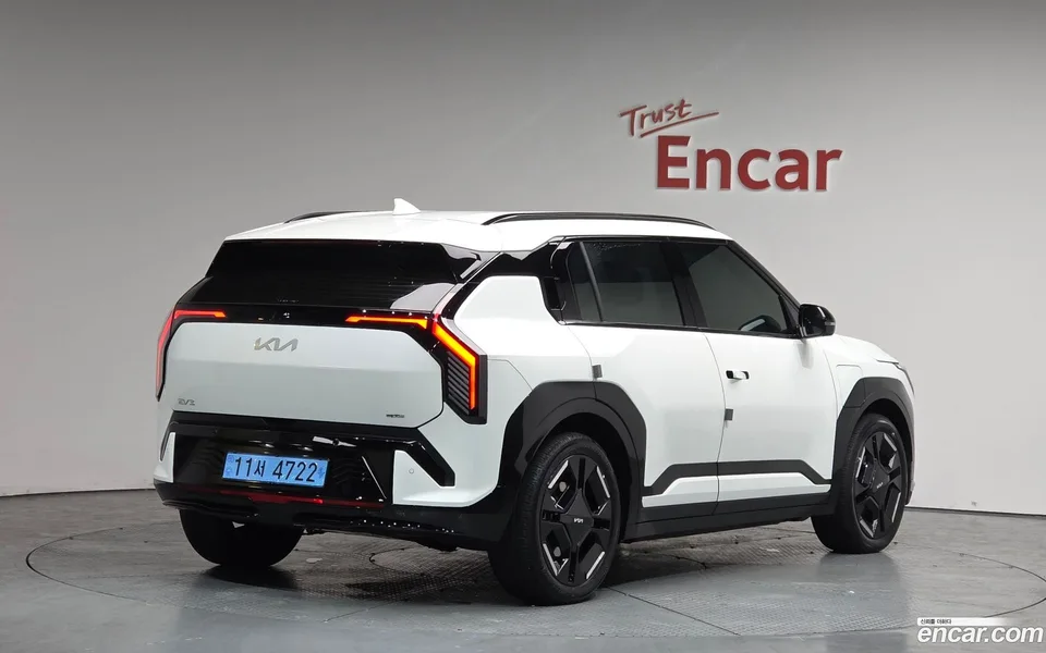 Kia EV3 2WD 2025 — миниатюра 2