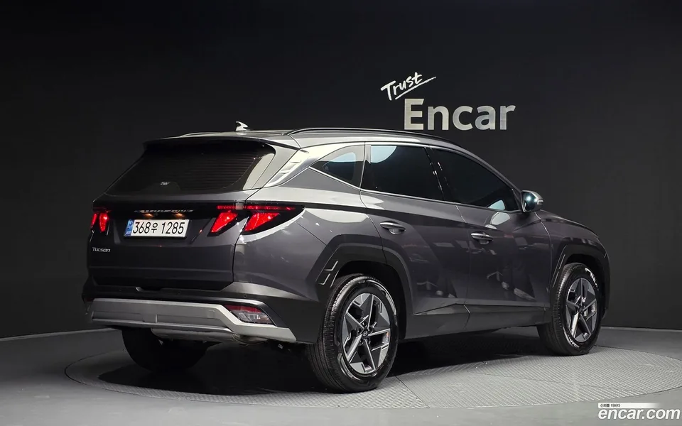 Hyundai Tucson NX4 1.6 2WD 2025 — миниатюра 2