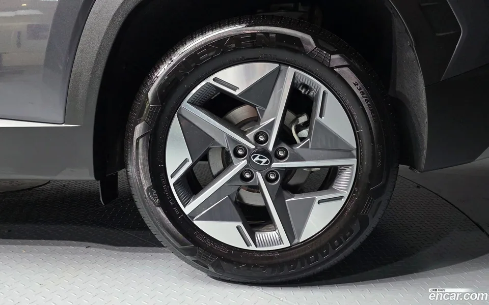Hyundai Tucson NX4 1.6 2WD 2025 — миниатюра 4
