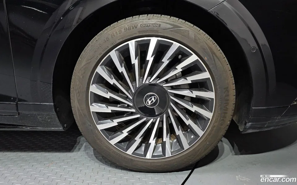 Hyundai Grandeur Hybrid 2023 — миниатюра 5