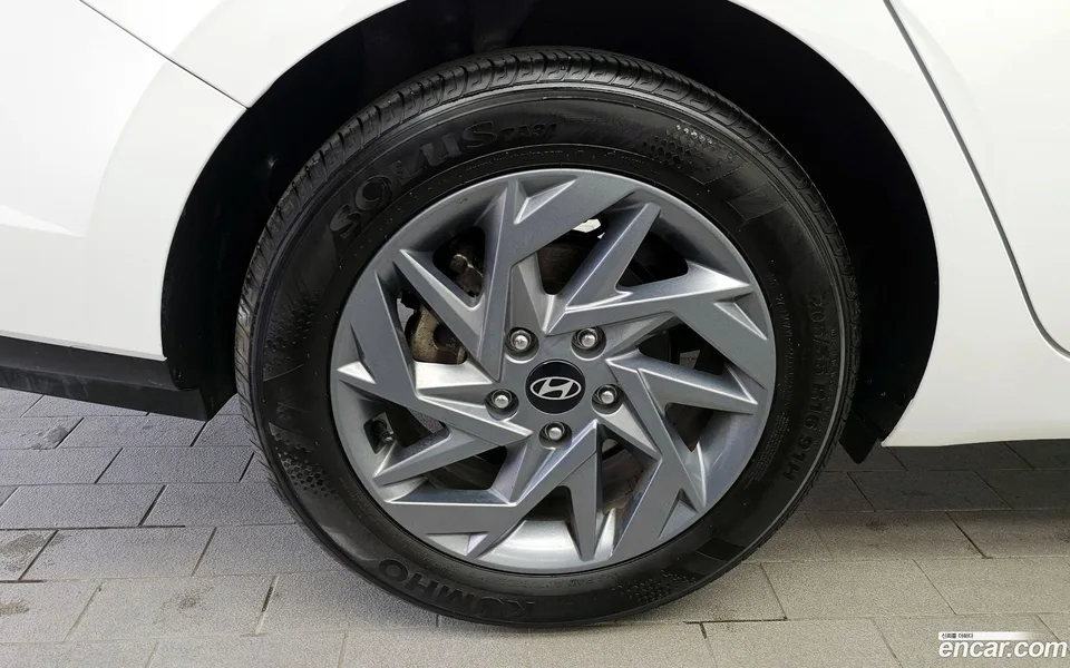 Hyundai Avante CN7 1.6 2023 — миниатюра 5